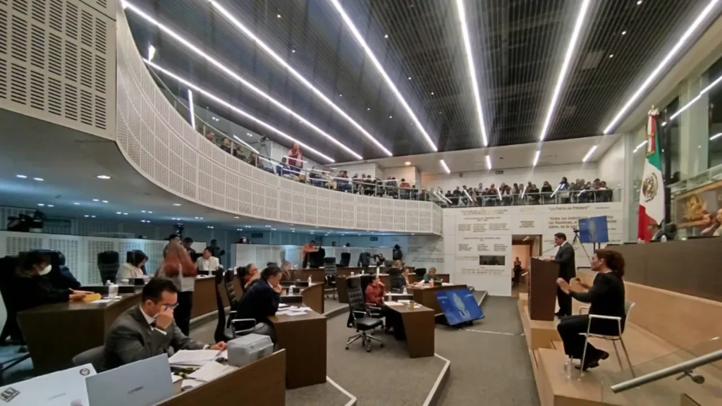 U4GDEJQ5CFE7TLIUALJKXSZXVI