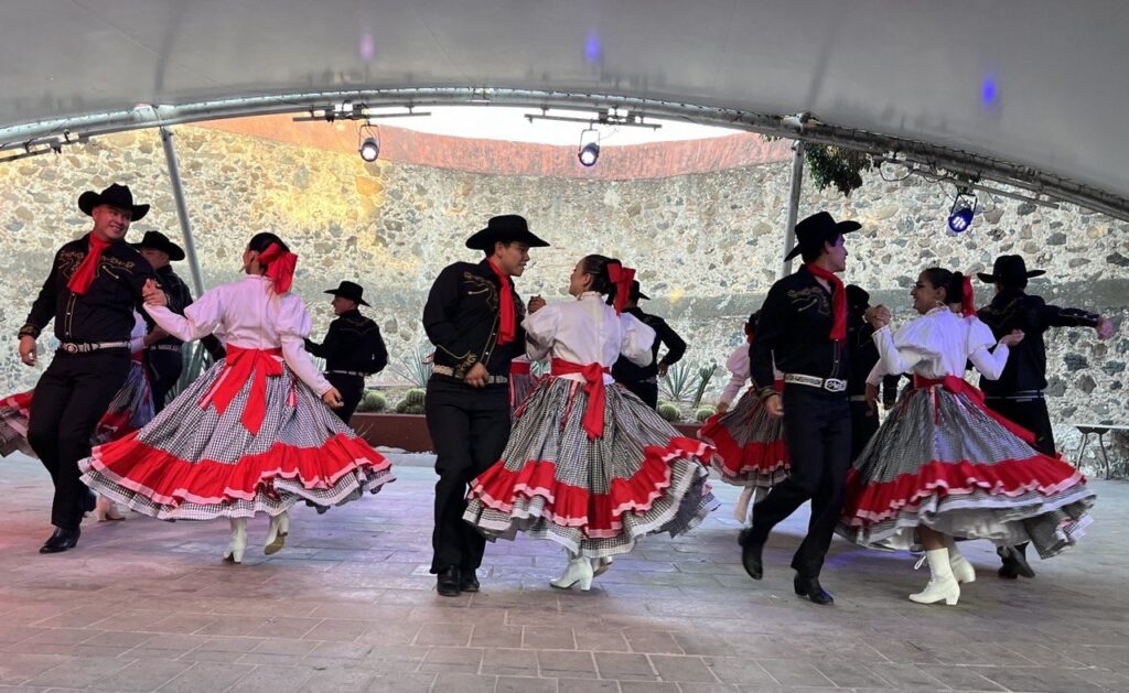 71_273_51239_471257653_IMG_4899