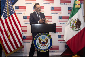 71_273_51488_2041762890_IMG_0185