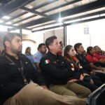 Laredo, Texas, dona camión y equipo a bomberos de Querétaro